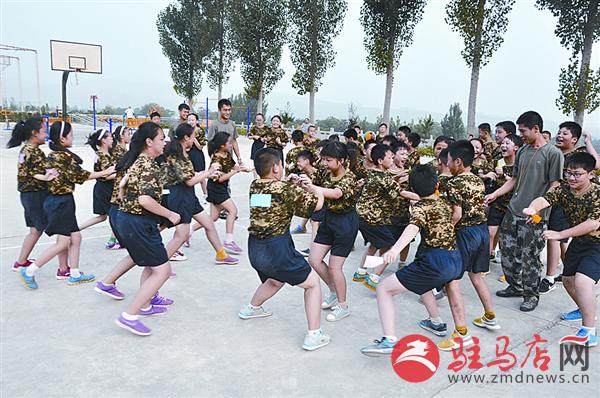 zhaohm170144.jpg
