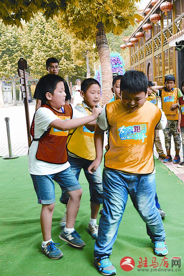 zhaohm170145.jpg