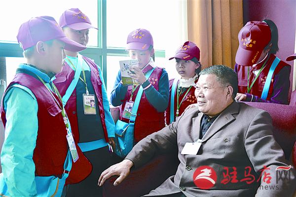 zhaohm170135.jpg