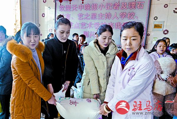 zhaohm170172.jpg