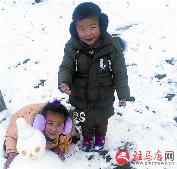 zhaohm17022.jpg