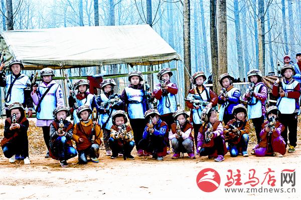 zhaohm170337.jpg