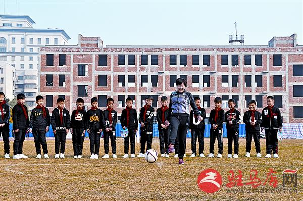 zhaohm1703611.jpg