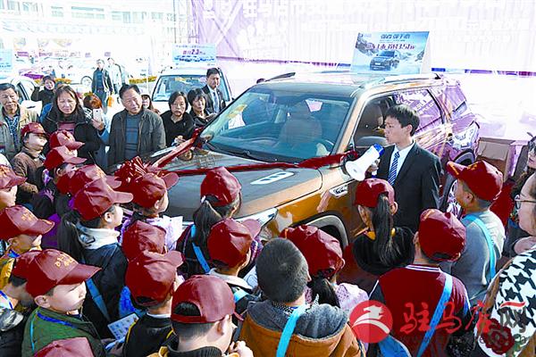 zhaohm17045.jpg