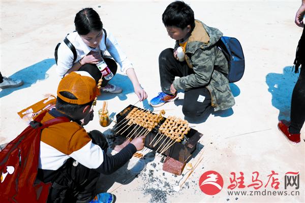 zhaohm170410.jpg