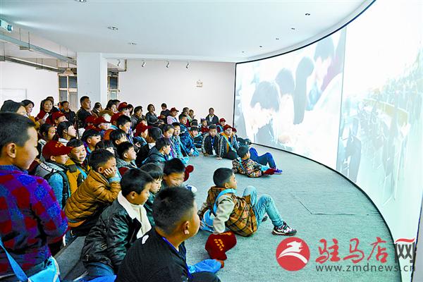zhaohm170436.jpg