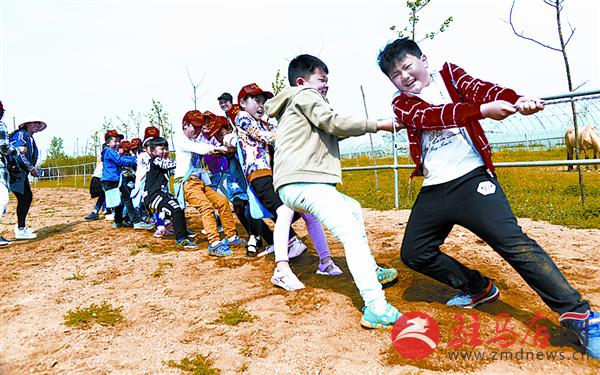 zhaohm170449.jpg