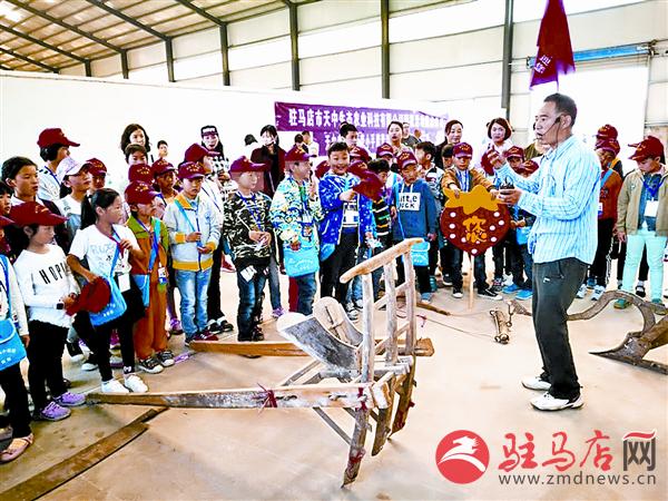 zhaohm170443.jpg