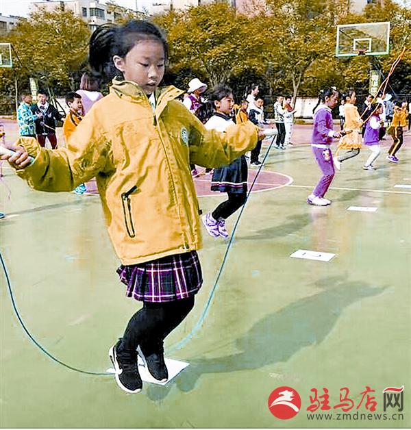 zhaohm170452.jpg