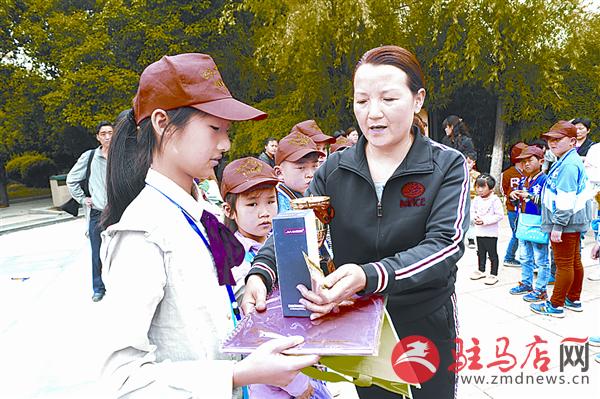 jiaoyp170527.jpg