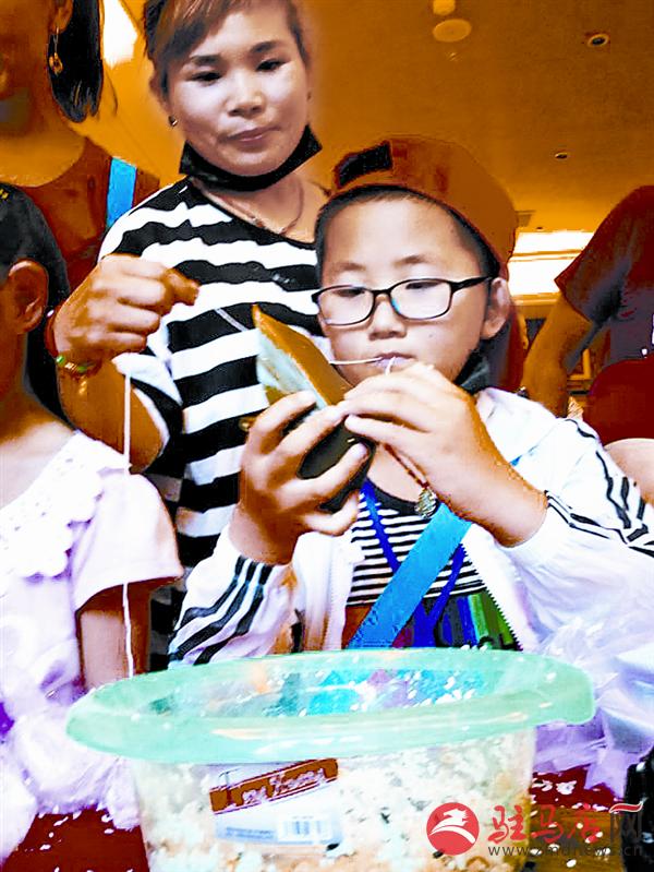 zhaohm170545.jpg
