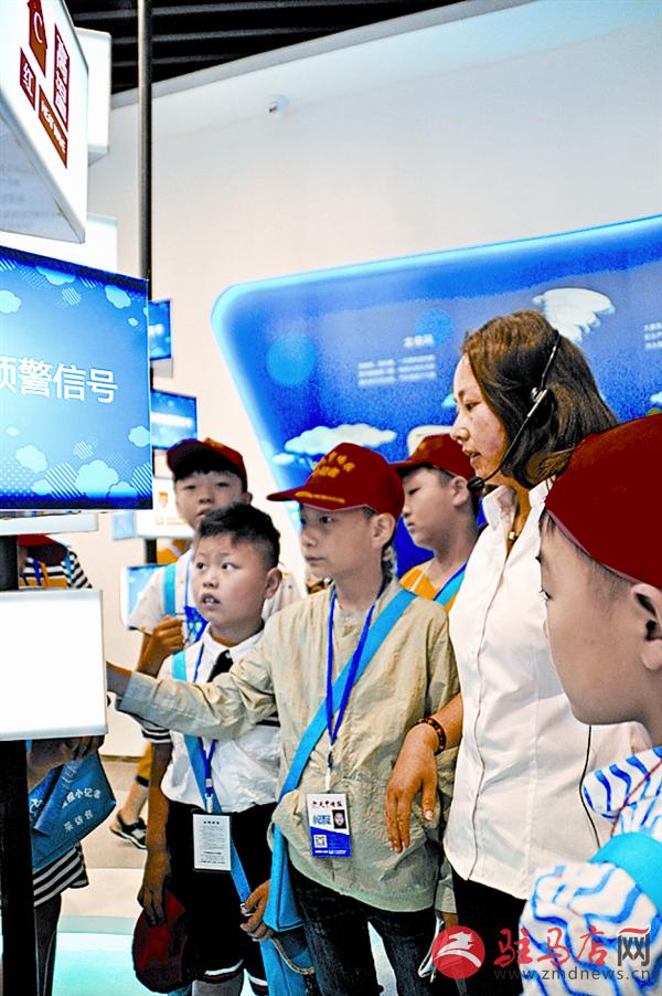 jiaoyp170611.jpg
