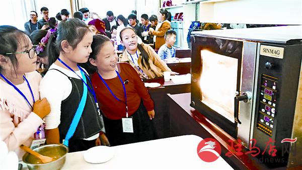 jiaoyp1710201.jpg