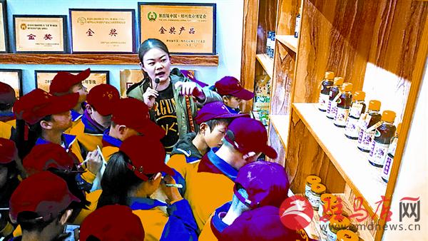 jiaoyp171138.jpg