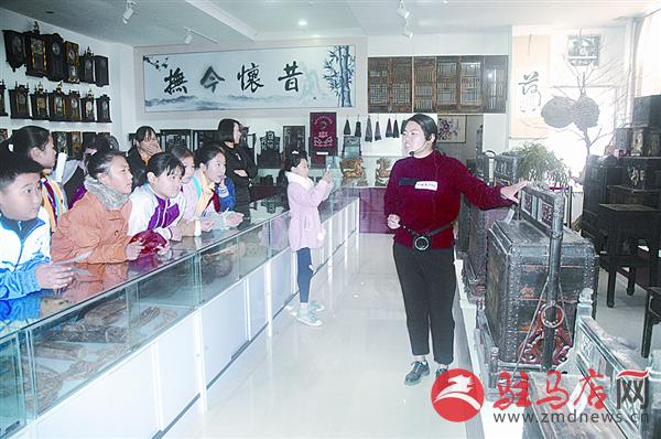 zhaohm171119.jpg