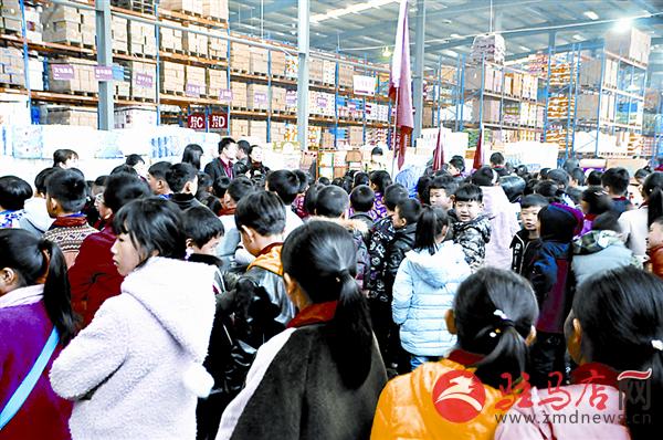 zhaohm171129.jpg