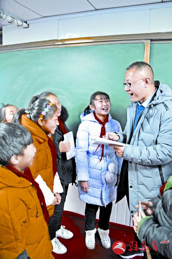 zhaohm171246.jpg