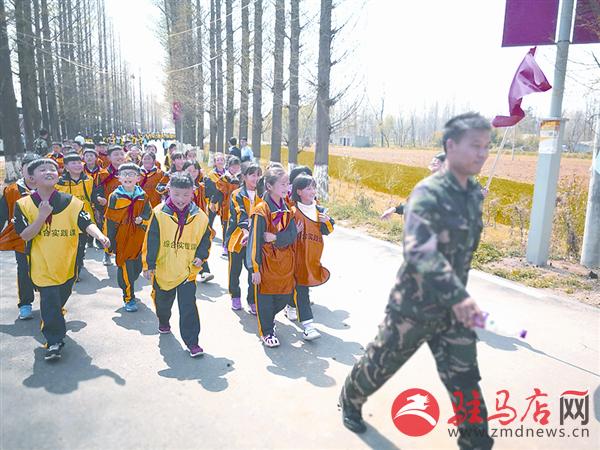 jiaoyp180426.jpg
