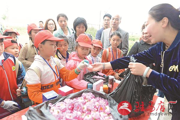 jiaoyp180530.jpg