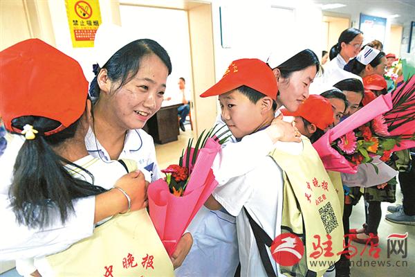 jiaoyp180545.jpg