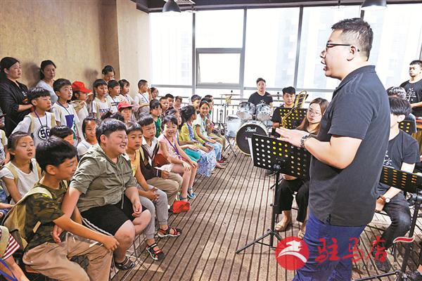 jiaoyp18068.jpg