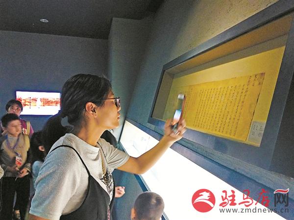 jiaoyp180956.jpg