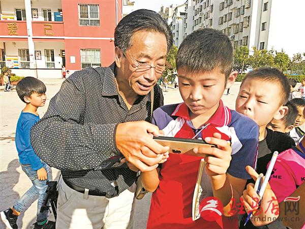 jiaoyp1809741.jpg