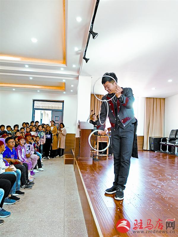 jiaoyp1810103.jpg