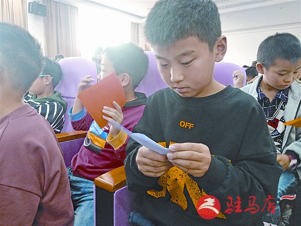 jiaoyp181110.jpg