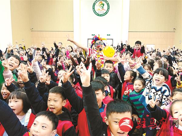 jiaoyp181148.jpg
