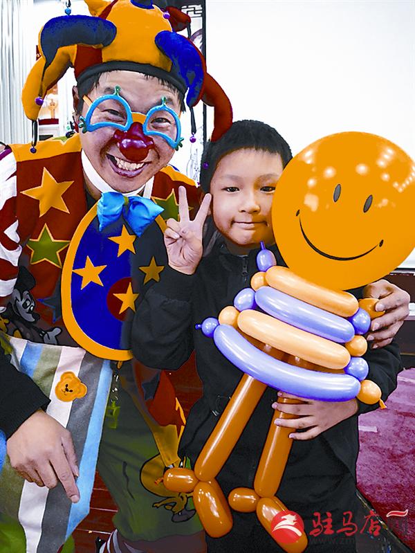 jiaoyp181199.jpg