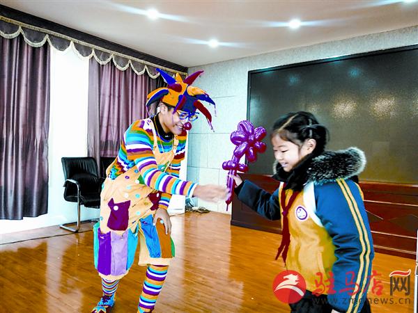 jiaoyp1812113.jpg