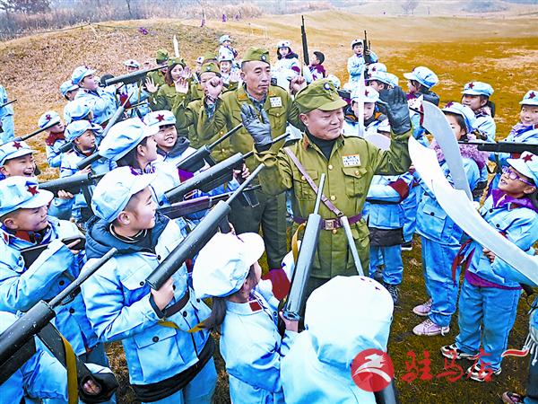 jiaoyp181296.jpg