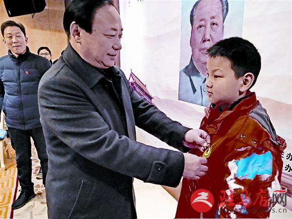 jiaoyp1812103.jpg