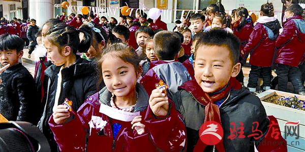 jiaoyp190270.jpg