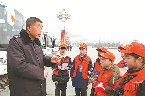 jiaoyp190260.jpg
