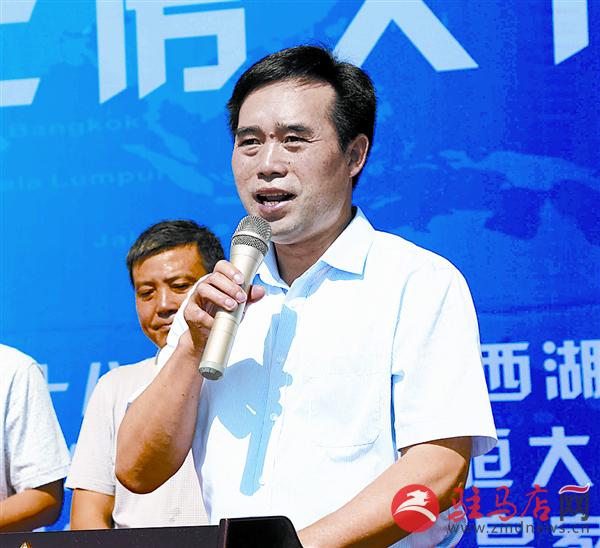 yuanzh1705138.jpg