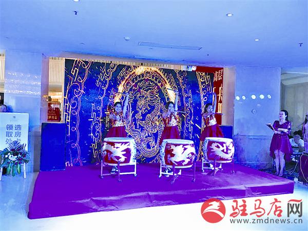 yuanzh1709142.jpg