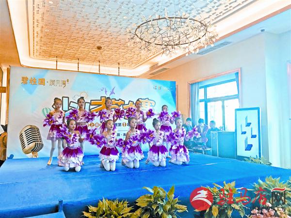 wangk1711178.jpg