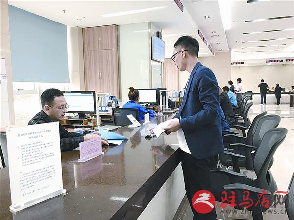qif1809242.jpg