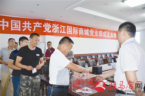 zhangz1506115.jpg