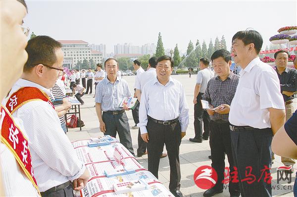 zhangz1505229.jpg