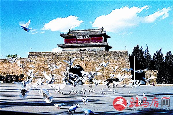 yuanzh1707142.jpg