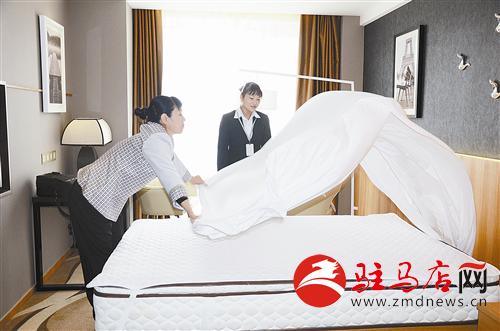 zhangz1412133.jpg