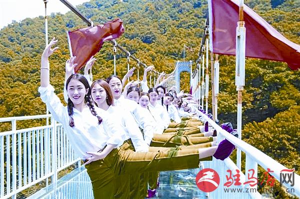 zhangxj1901118.jpg