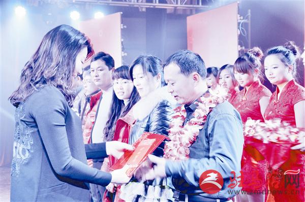 zhangz150192.jpg