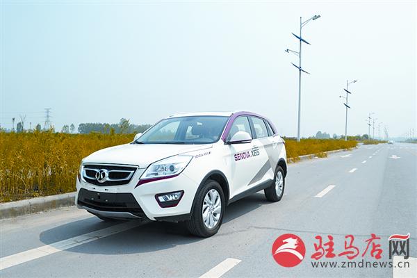 yuanzh1504176.jpg