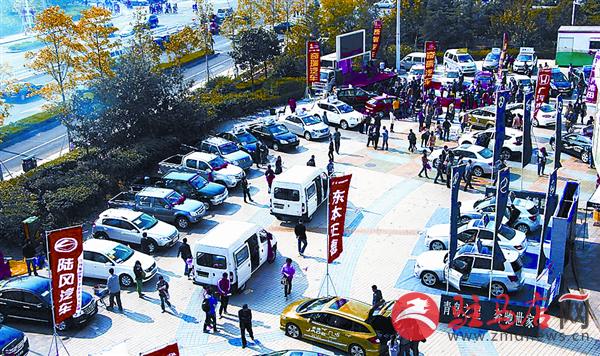 yuanzh1703156.jpg