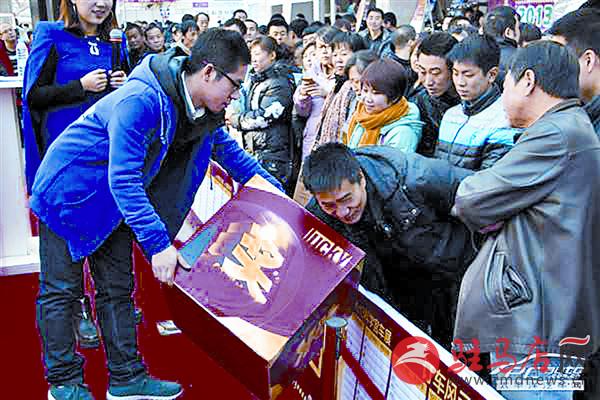 yuanzh1703158.jpg