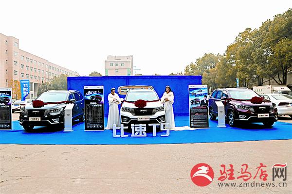 yuanzh1712114.jpg